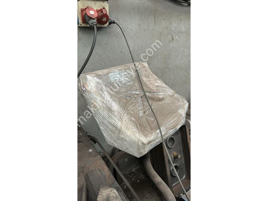 Robocut Marke 2X4 Mt 105 Ampere CNC Plasmaschneider