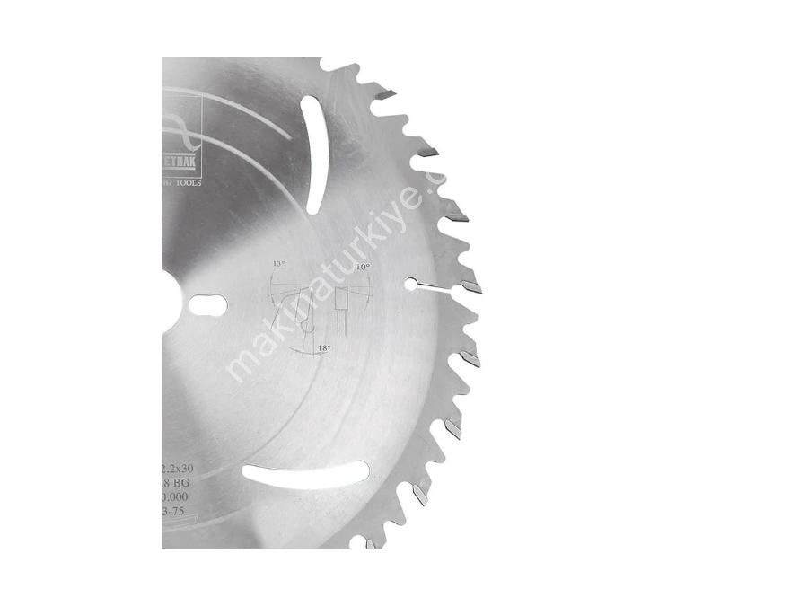 Scie circulaire à bois avec pointe en diamant et forme de denture BG 300X3.2X30 Z=28 T4-300323028