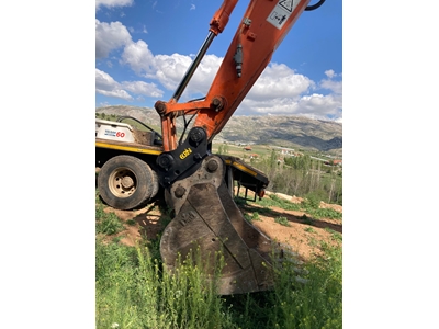 Ekskavatör Hidrolik Quickcoupler (Hızlı Sök-Tak) Ataşmanı - 1