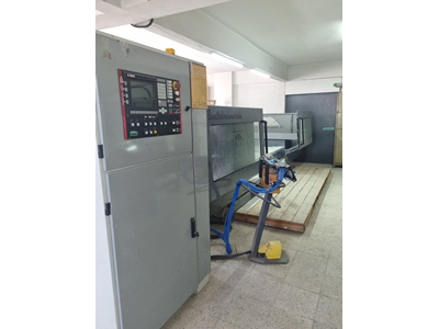 3 Eksen CNC Cam Taşlama Ve Kesim Makinası  - 2