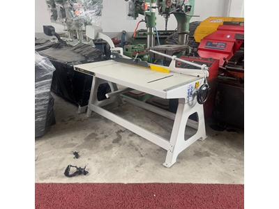 Гильотинные ножницы Manc Marka 127 см с лезвием 1,5 мм (новые) - 2