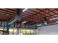 Machine à cascade suspendue au plafond