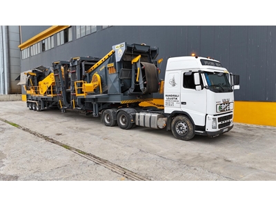 Mf125 Feeder Mobile Primary Crusher - 1