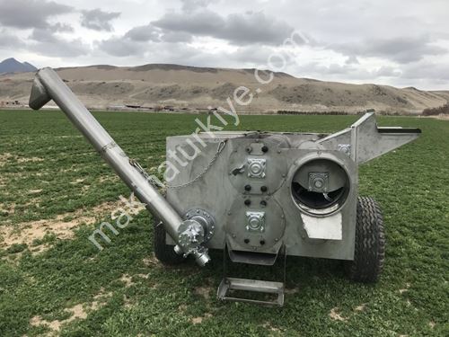 Salatalık Hasat Makinası