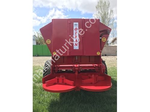 12 m³ Solid Fertilizer Distribution Trailer