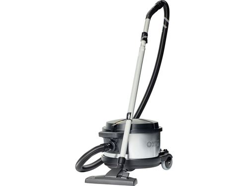 Nilfisk Vp 930 760 W Dust Bagged Vacuum Cleaner