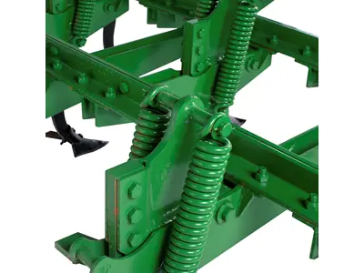 3 Sıra 11 Ayaklı Kademeli Kültivatör