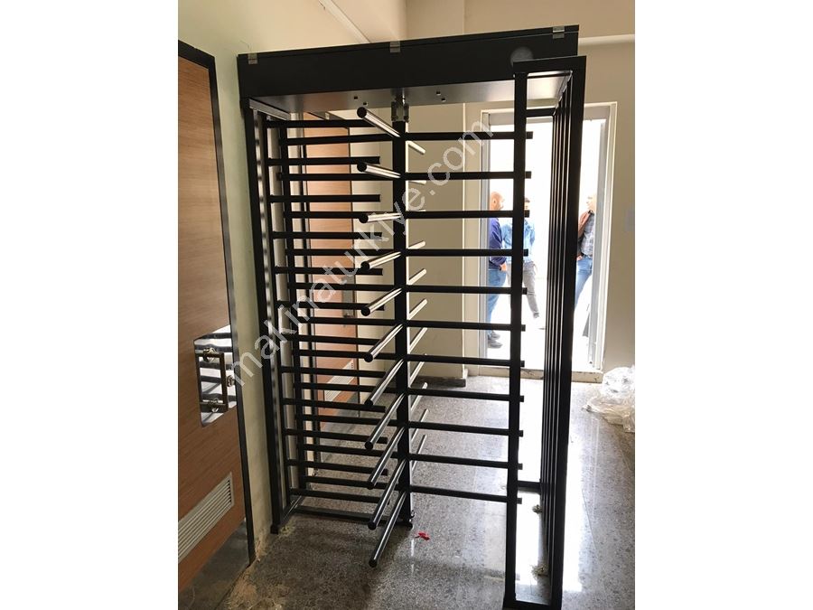 220Cm Yarım Kafes Tipi Boyalı Tam Boy Turnike