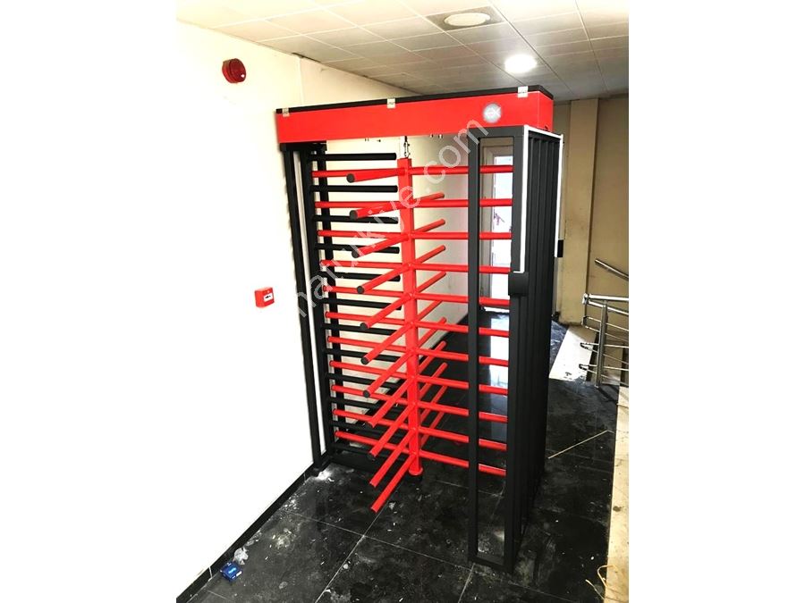 220Cm Yarım Kafes Tipi Boyalı Tam Boy Turnike