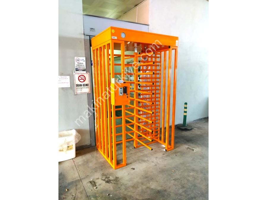 220Cm 
Tam Kafes Tipi Boyalı Tam Boy Turnike