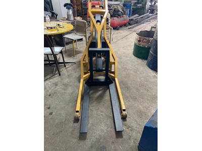 Elektrikli Palet İstif Makinası - 2