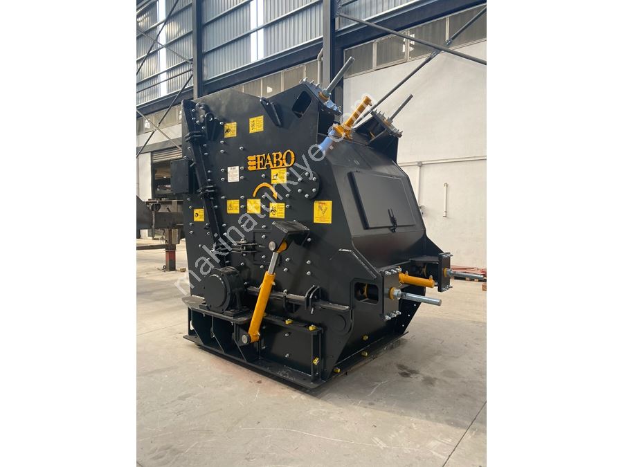 300-600 Ton / h Mobile Primary Impact Crusher