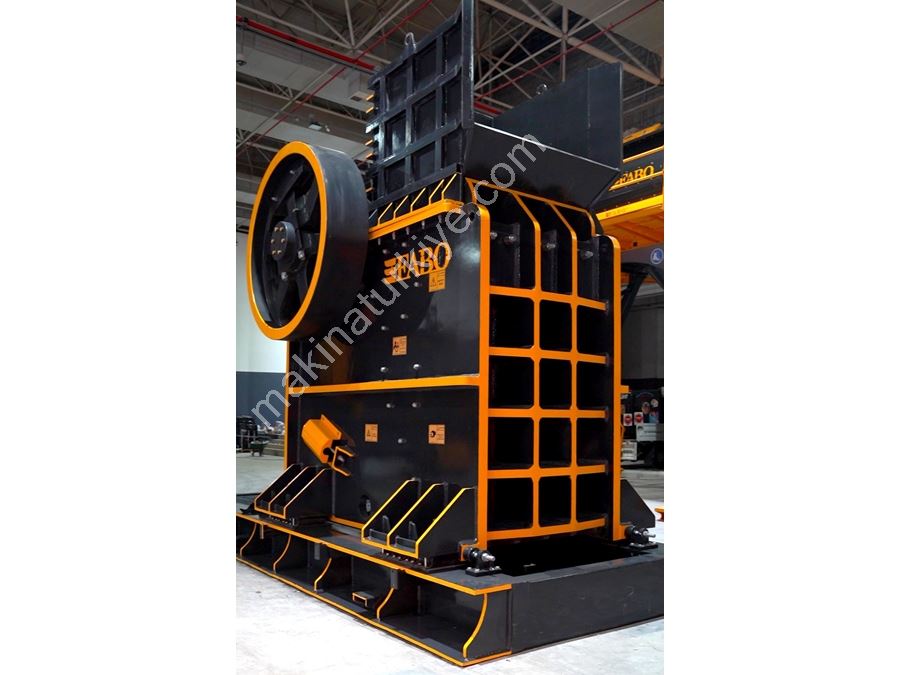 320-600 Ton / Saat Çeneli Kırıcı