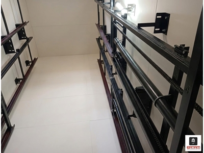 Four Piston Double Wing Door 24 Kw 5 Ton Load Platform - 3