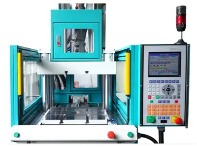 300 ton Dikey Enjeksiyon Makinesi