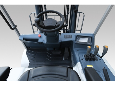 5 Ton Lityum Enerjili Akülü Forklift - 5