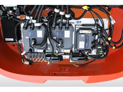 5 Ton Lityum Enerjili Akülü Forklift - 6