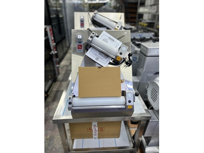 30cm Hamur Açma Makinası - 2