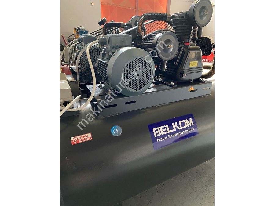 500 Litre Sıfır, 12 Bar, Panolu, Yerli Motorlu, Üç Kafalı Kompresör