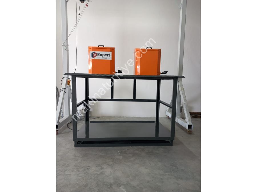 Подземный гидравлический мусорный контейнер