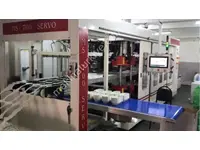 900×700×160 mm 2 İstasyon Yerinde Kesmeli Termoform Makinesi