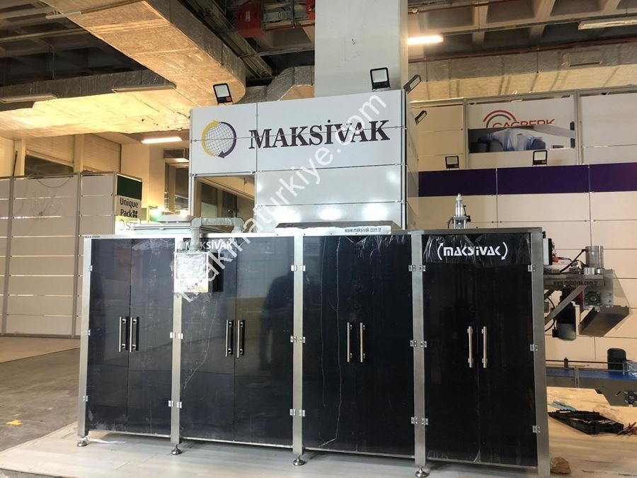 30.000 Bardak Su Üretim Kapasiteli Servolu Tam Otomatik Termoform Makinesi