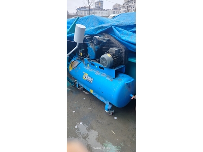 Compresseur d'air Puma à huile silencieux de 300 L 5,5 ch - 0