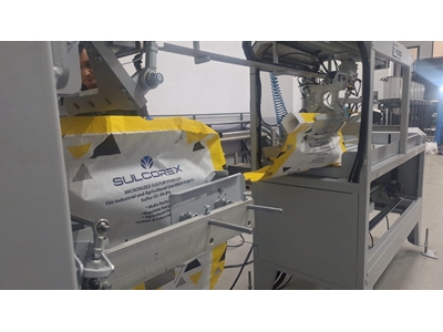 Sulfur and Flour Ultrasonic Bonded Powder Filling Machine - 3