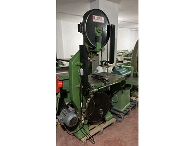 500 Revolutions/Minute Band Saw Machine - 1
