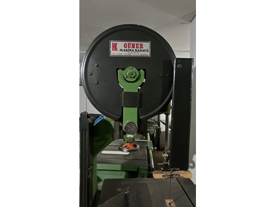 500 Revolutions/Minute Band Saw Machine - 4