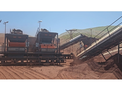 Vibro Beslemeli Yüksek Alan Şiddetli Perm-Roll Manyetik Separatör - 2