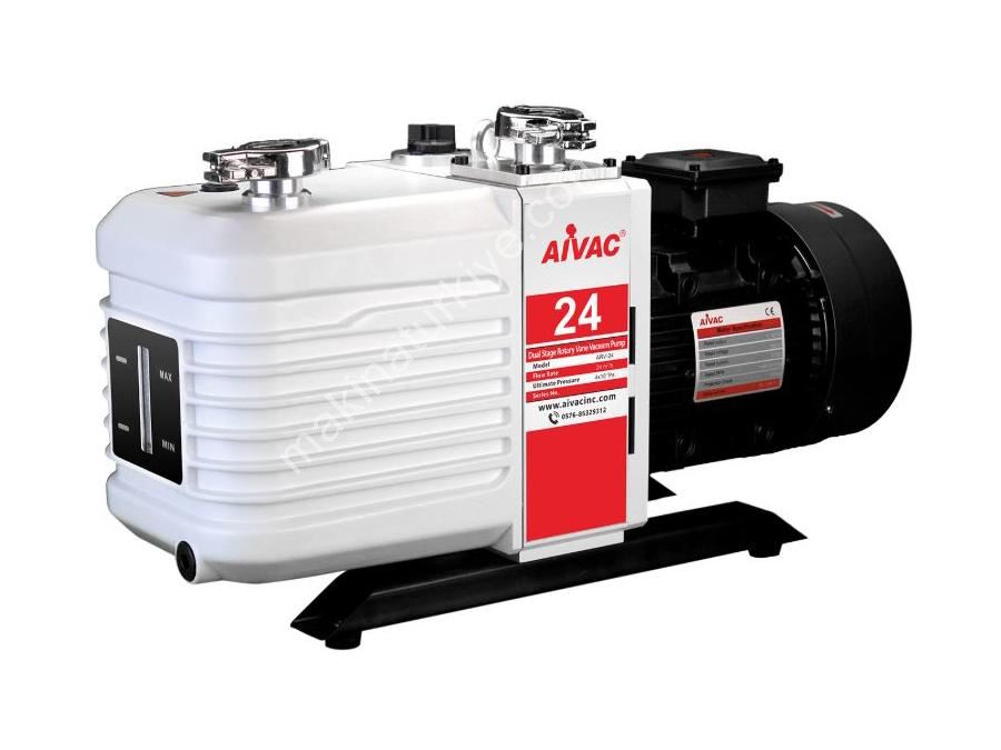 24 m³/h Yağlı Tip Çift Kademeli Vakum Pompası 