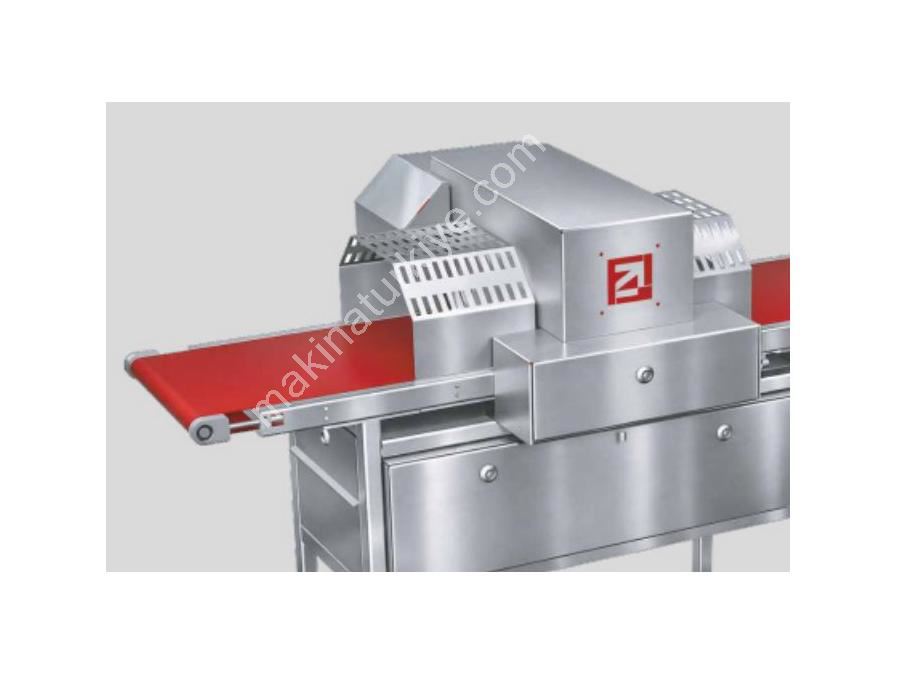 650 Kg/Hour Capacity Horizontal Slicing Machine