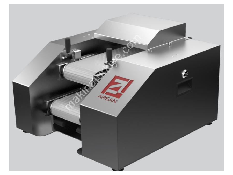 300 Kg/Hour Chicken Slicing Machine