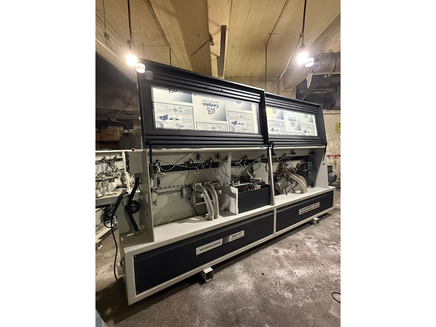 Machine à coller les bords PVC avec fraisage avant et coupe de tête et de fin