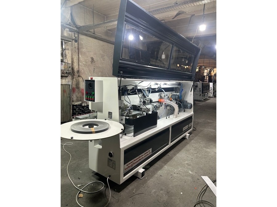 Скорость работы 15 м/мин Кромкообрезной станок