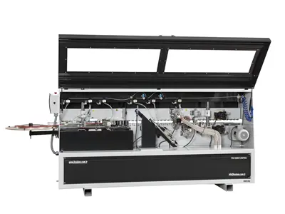 Machine de nettoyage des bords de fraisage de profondeur 0,40 x 3 mm