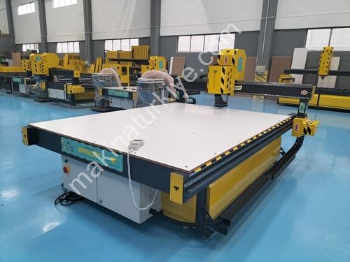 210x280x18 cm Kesim Alanlı Step CNC Router