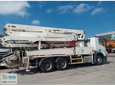 Pompe à béton mobile de 37 mètres - 2