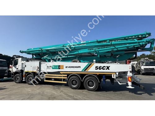 Pompe à béton mobile de 56 mètres