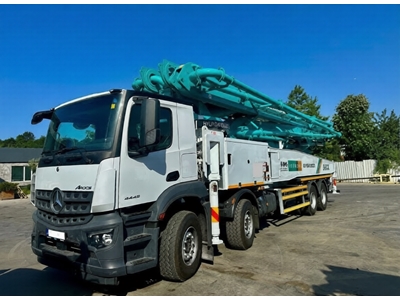 Pompe à béton mobile de 56 mètres - 1