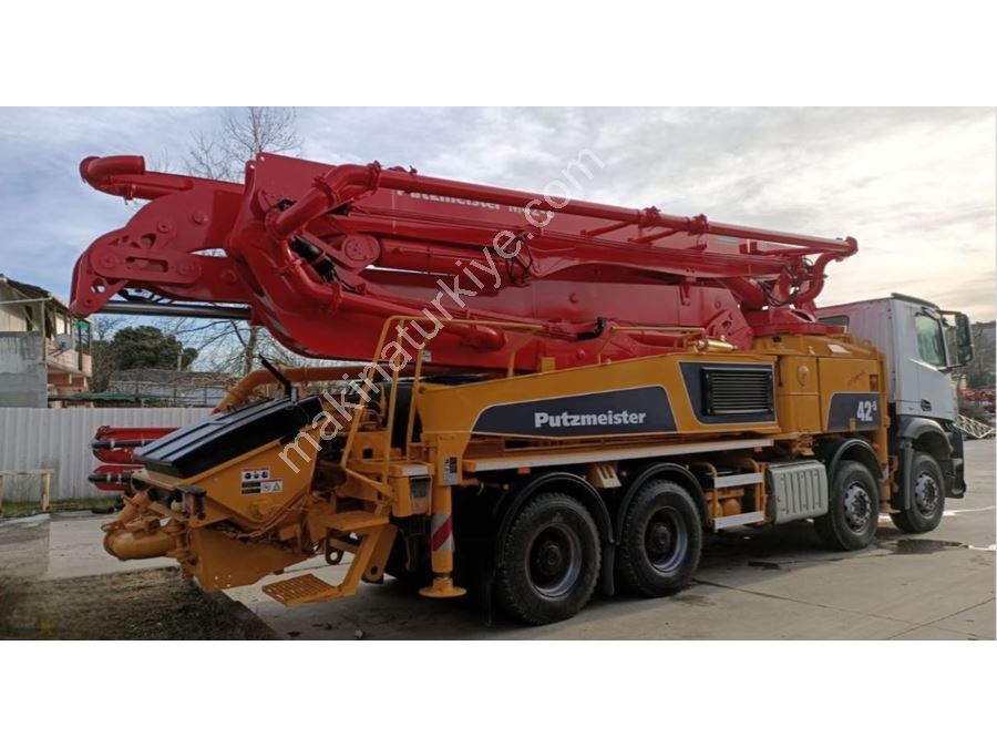 Pompe à béton mobile de 42 mètres