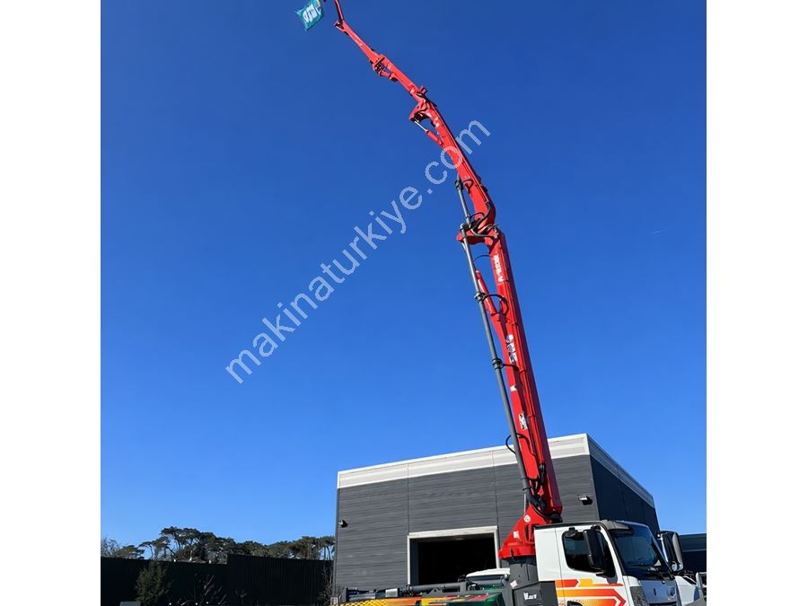 Pompe à béton mobile de 38 mètres