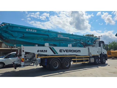 Pompe à béton mobile Everdigm M61 61 mètres
