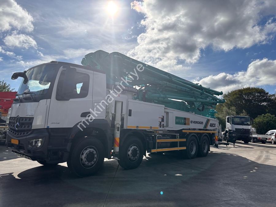 Everdigm M48 48 Metre Mobil Beton Pompası