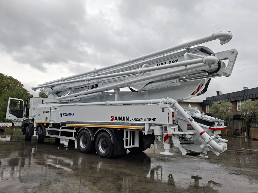 Junjin M57 57 Metre Mobil Araç Üstü Beton Pompası