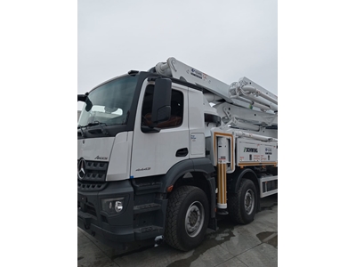 Schwing M51 51 Metre Mobil Beton Pompası - 2