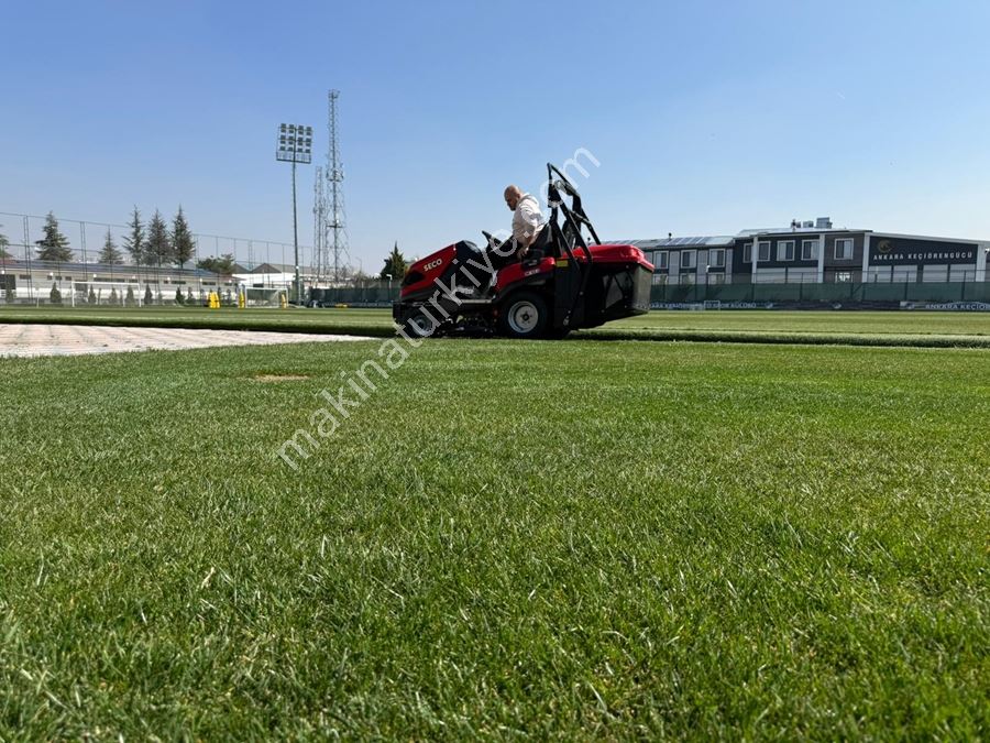 Dizel Çim Biçme Traktörü