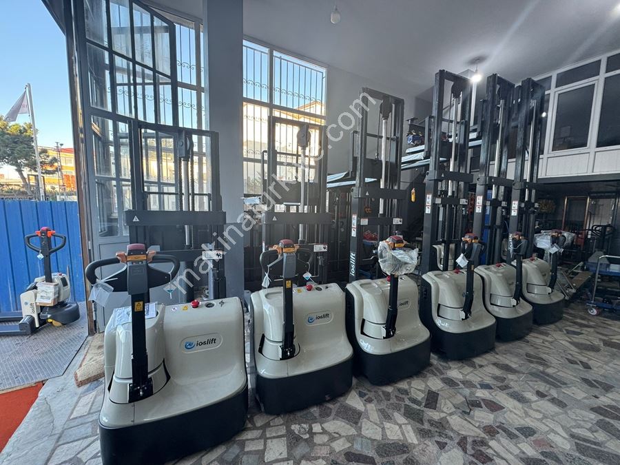 Электрическая штабеллерная машина с грузоподъемностью 1200 кг