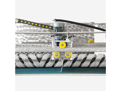 8 Fırçalı Halı Yıkama Makinası - 4